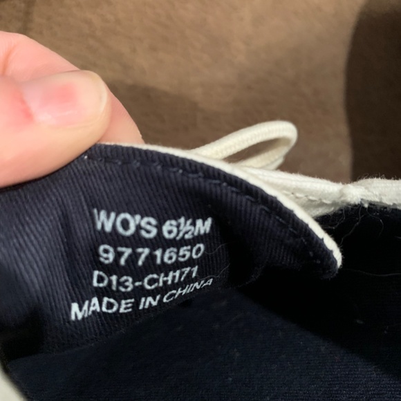 Sperry Top Sider White Boat Shoes  - Size 6 1/2 - Picture 3 of 4